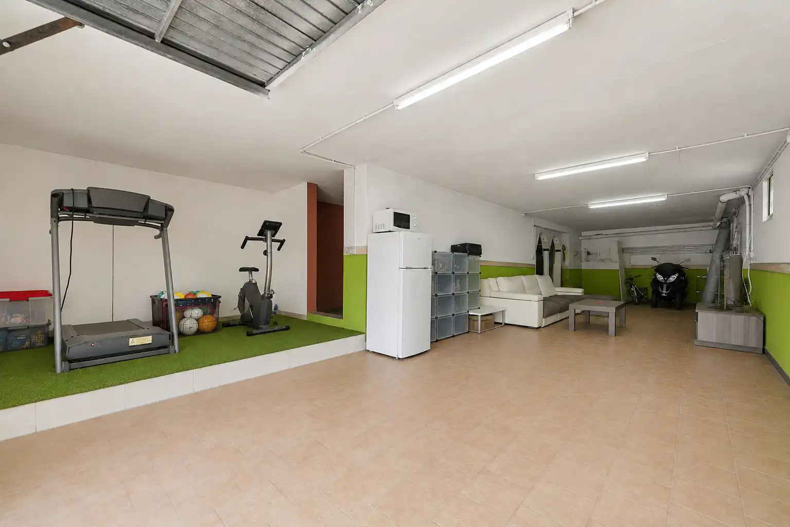 Casa amb piscina en venda a Carrer del Poniol, imagen 46