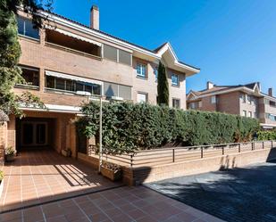 Vista exterior de Apartament de lloguer en  Madrid Capital amb Aire condicionat, Calefacció i Terrassa