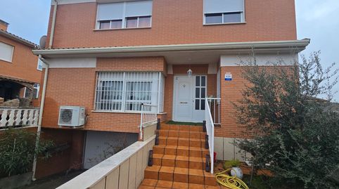 Foto 2 de Casa o chalet en venta en Yuncos, Toledo