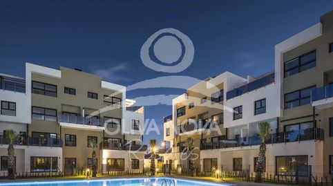 Foto 2 de Apartamento en venta en Avenida Matisse, Oliva Nova, Oliva
