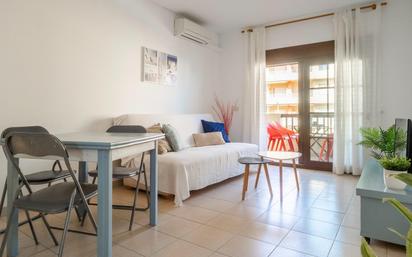 Dormitori de Apartament en venda en L'Escala amb Terrassa