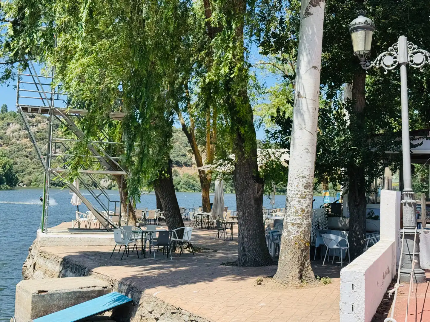 Wohnung zum Verkauf in El Espinar mit Heizung, Parkett und Abstellraum
