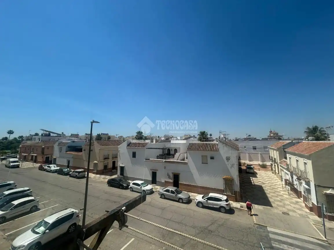 Vista exterior de Piso en venta en Arahal con Aire acondicionado, Calefacción y Terraza