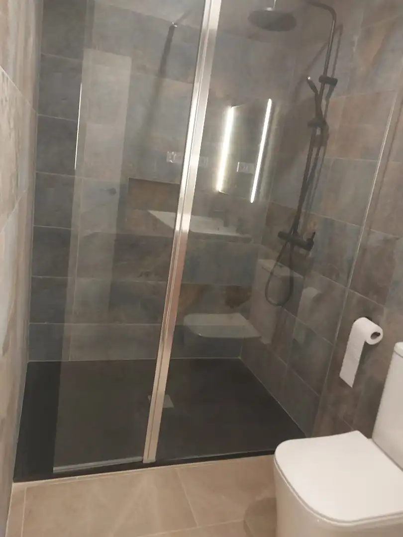 Baño de Casa o chalet en venta en Tavernes de la Valldigna con Terraza, Horno y Lavadora