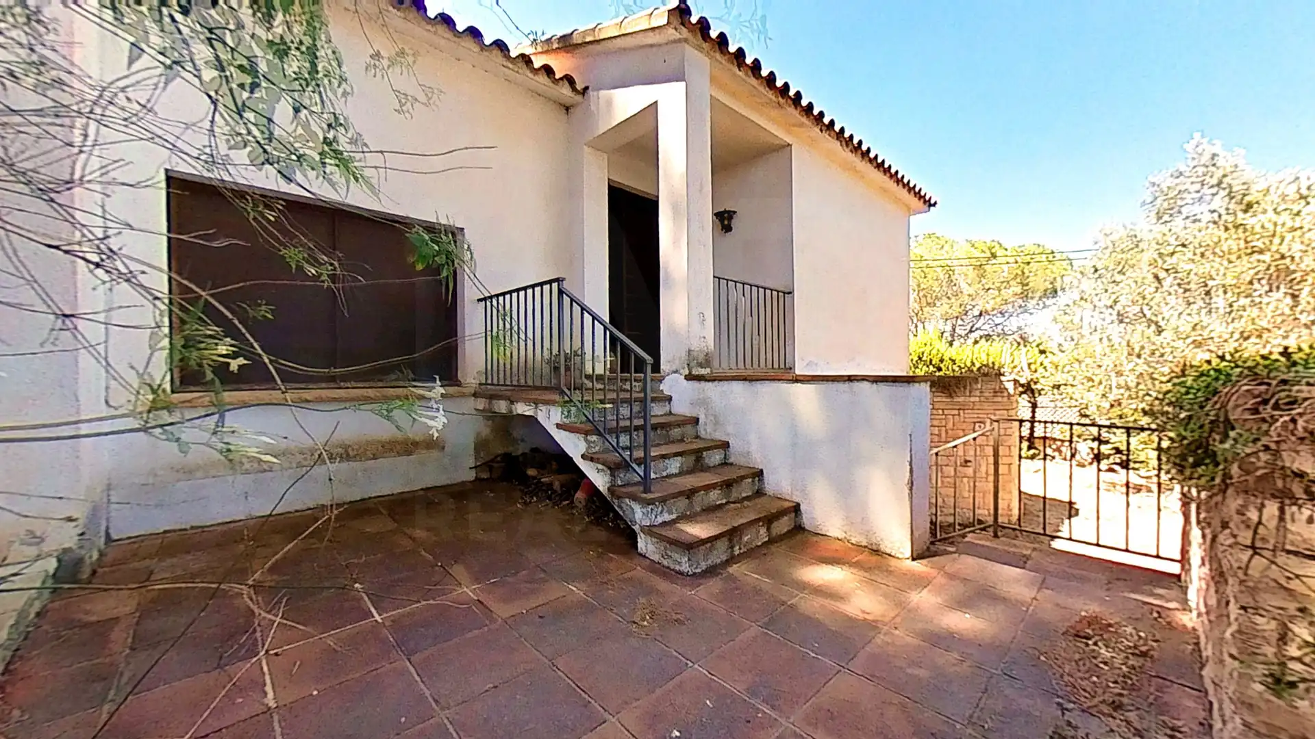 Vista exterior de Finca rústica en venda en Alcover amb Terrassa