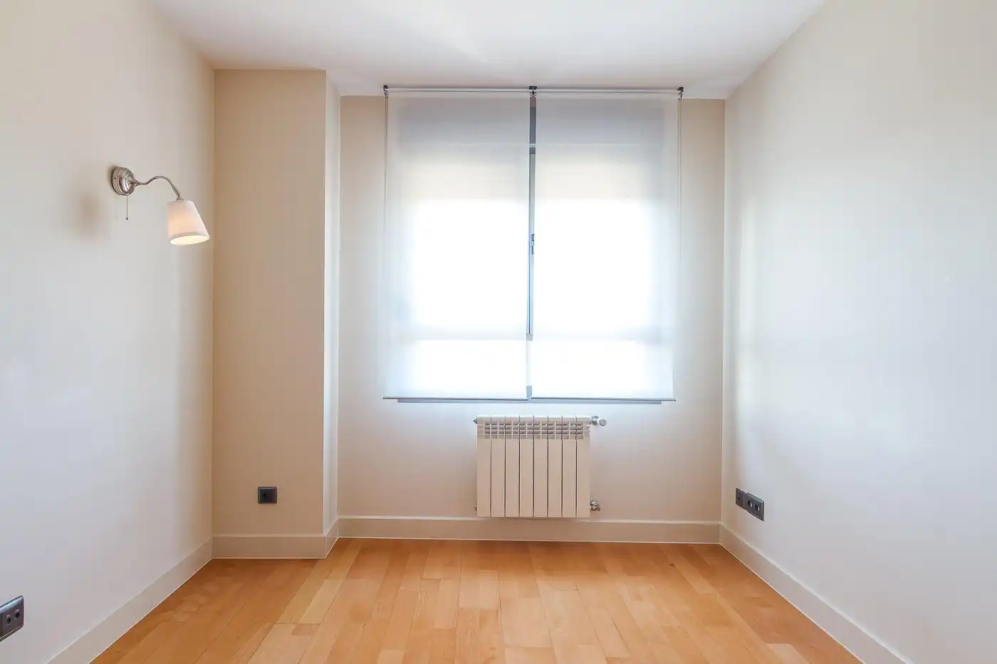 Habitación de Piso en venta en Madrid con Aire acondicionado, Calefacción y Jardín privado