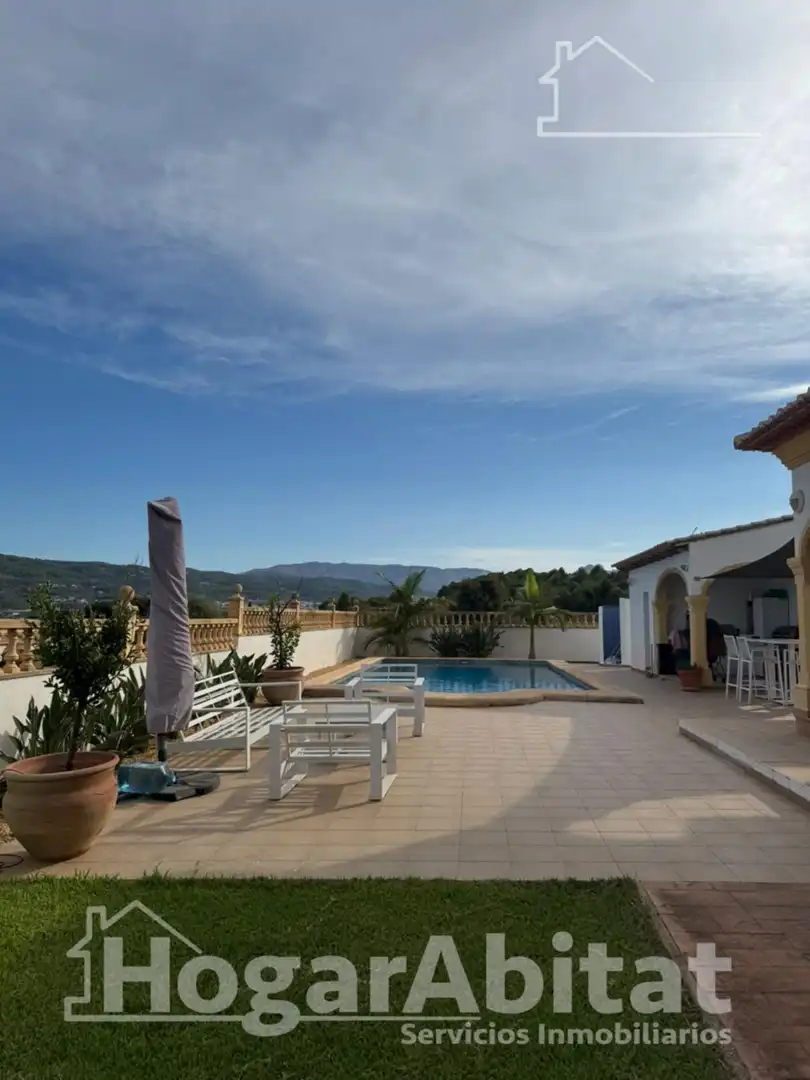 Piscina de Casa o chalet en venta en Beniarbeig con Aire acondicionado, Jardín privado y Terraza