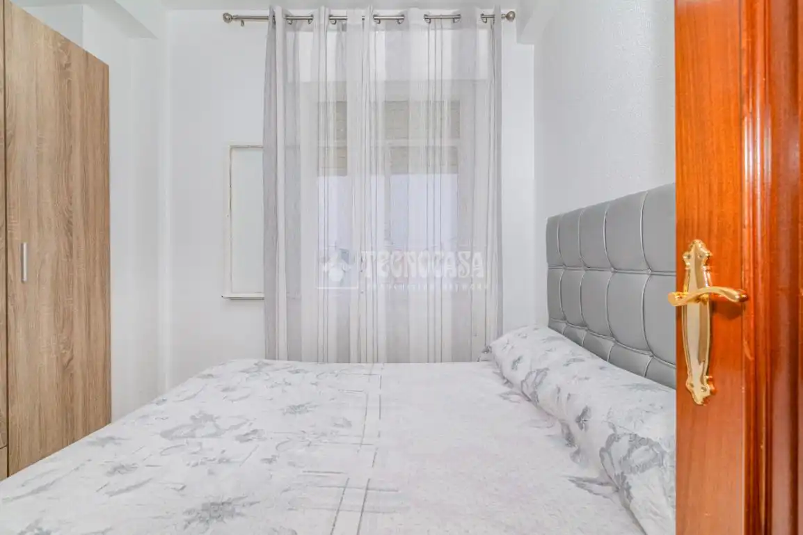 Habitación de Piso en venta en Lucena con Aire acondicionado y Calefacción
