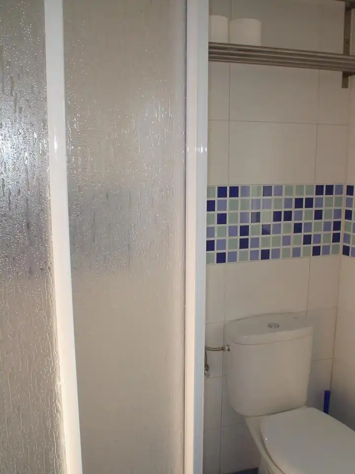 Bany de Casa o xalet en venda en Saelices amb Calefacció i Moblat