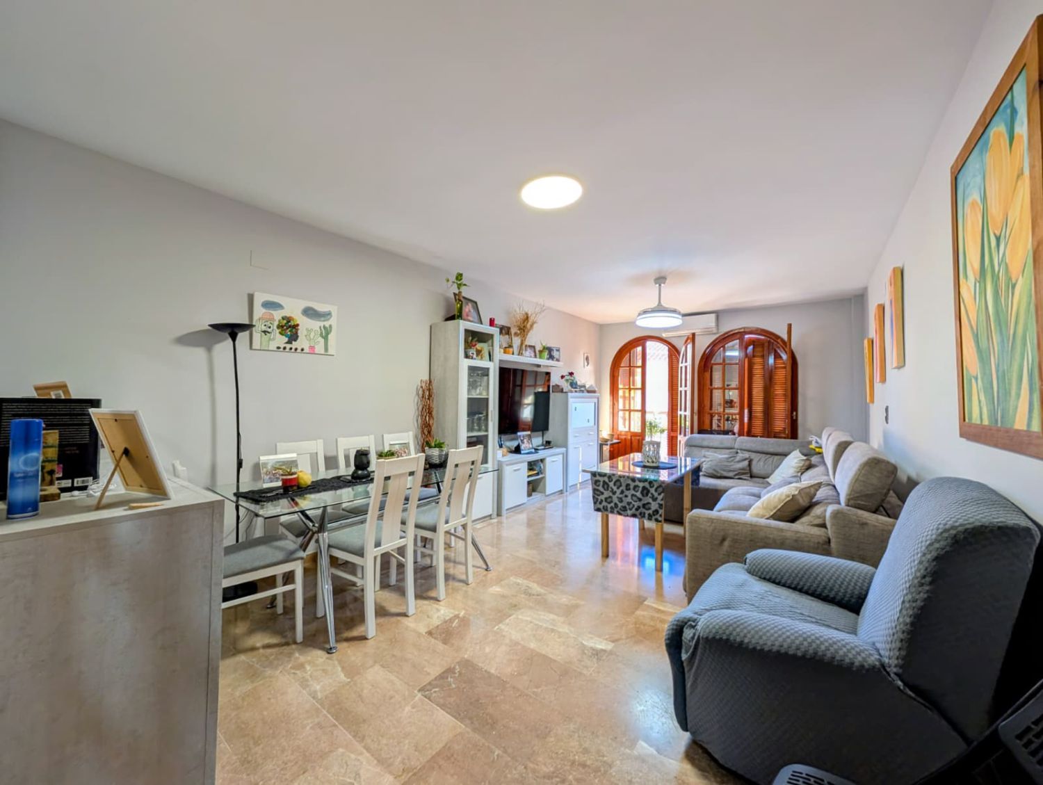 Sala de estar de Piso en venta en Loja con Aire acondicionado y Balcón