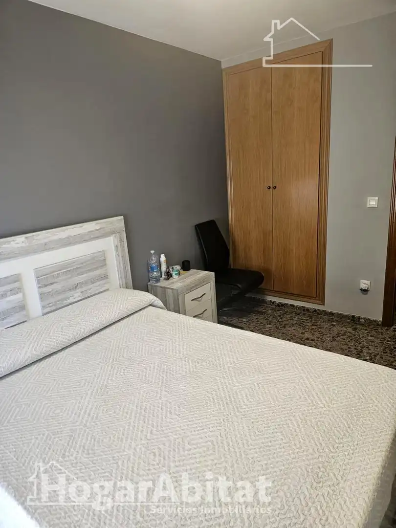 Dormitori de Àtic en venda en Castellón de la Plana / Castelló de la Plana amb Aire condicionat, Calefacció i Terrassa