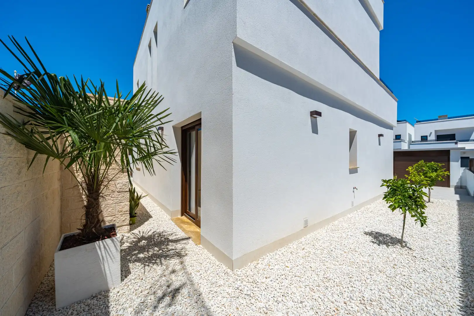 Vista exterior de Casa o xalet en venda en Orihuela amb Calefacció, Jardí privat i Terrassa