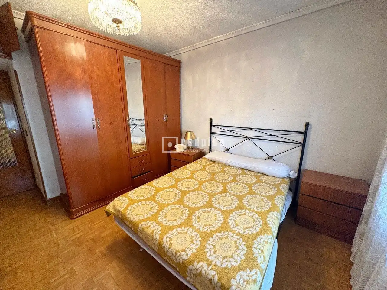 Habitación de Piso en venta en Madrid con Calefacción, Parquet y Terraza
