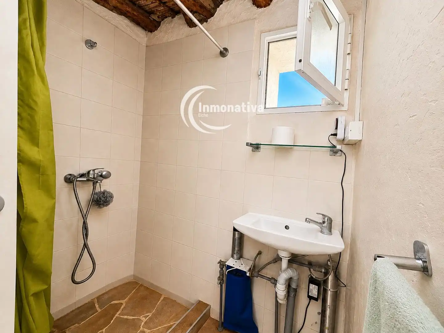 Bathroom of Houses for sale in Pedanías Oeste