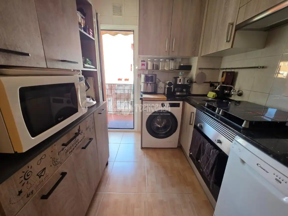 Cocina de Piso en venta en Alcorcón con Calefacción, Terraza y Trastero