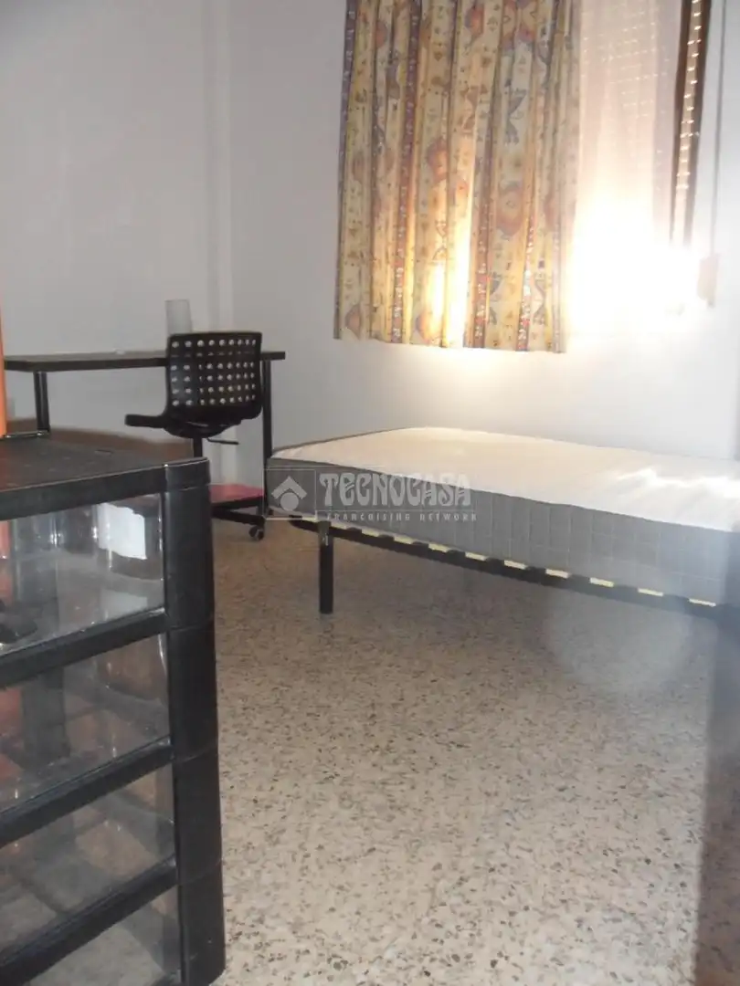 Piso de alquiler en La Oliva