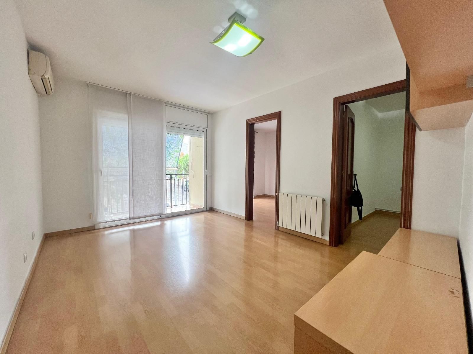 Exterior view of Flat for sale in Mollet del Vallès  with Air Conditioner, Heating and Parquet flooring