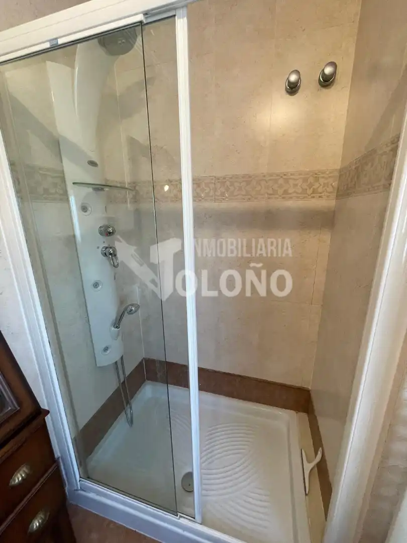 Bany de Casa o xalet en venda en Casalarreina amb Calefacció, Jardí privat i Parquet