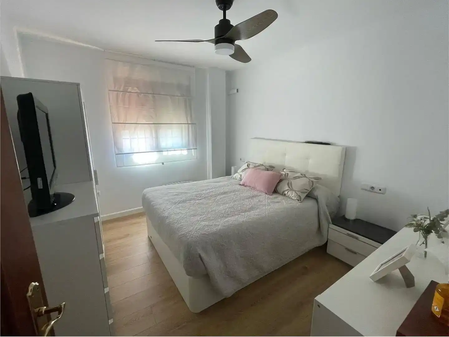 Dormitori de Planta baixa en venda en Archidona amb Parquet i Moblat