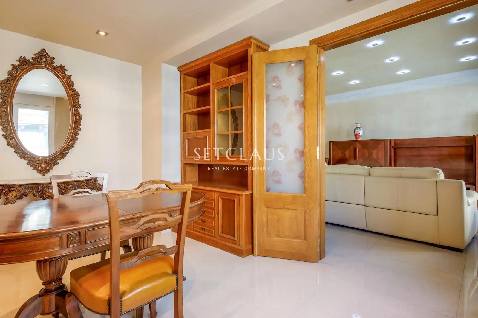 Bedroom of Flat for sale in Barcelona  with Air Conditioner and Alarm