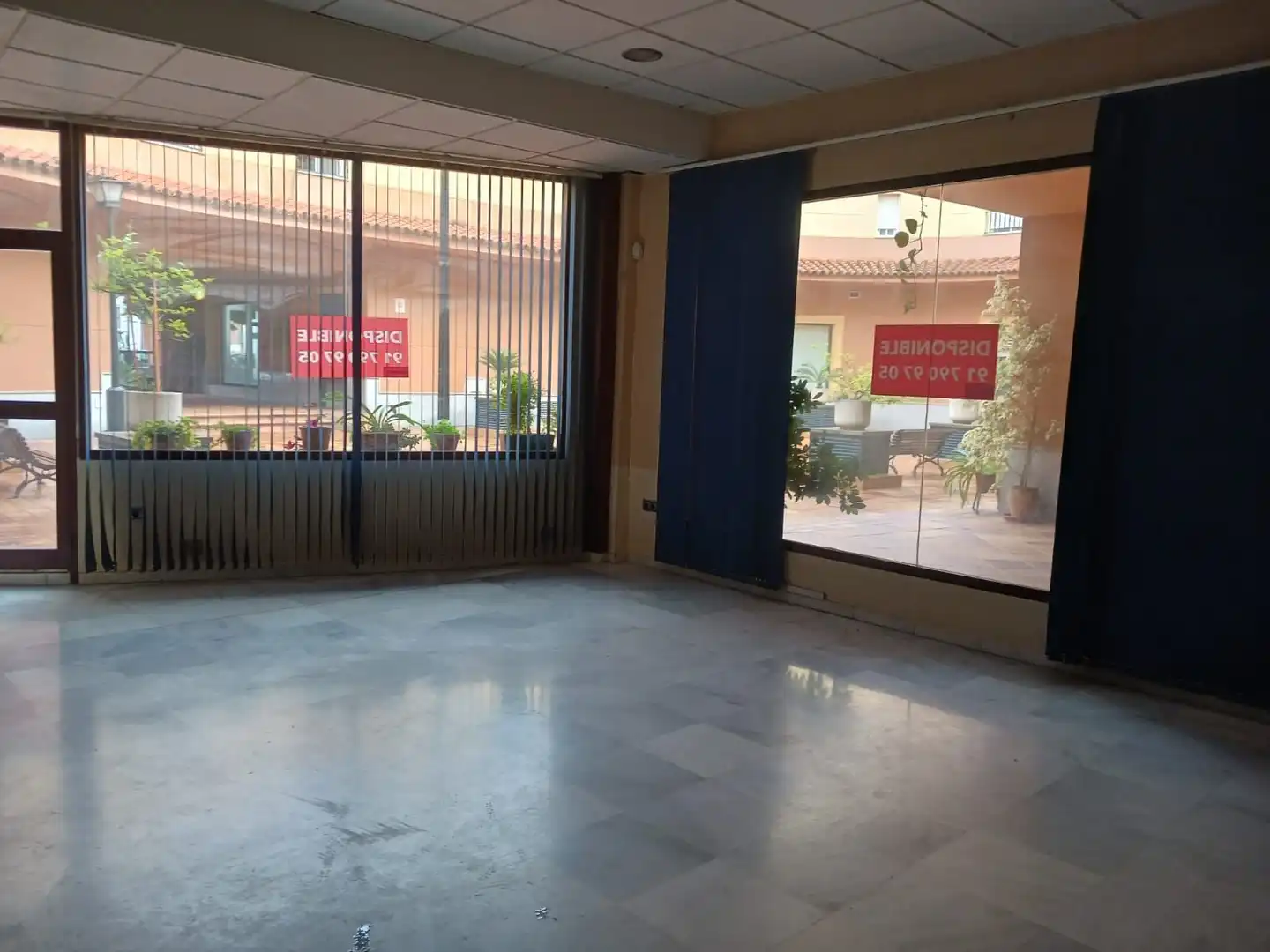 Local comercial en venda a Calle San José, imagen 3