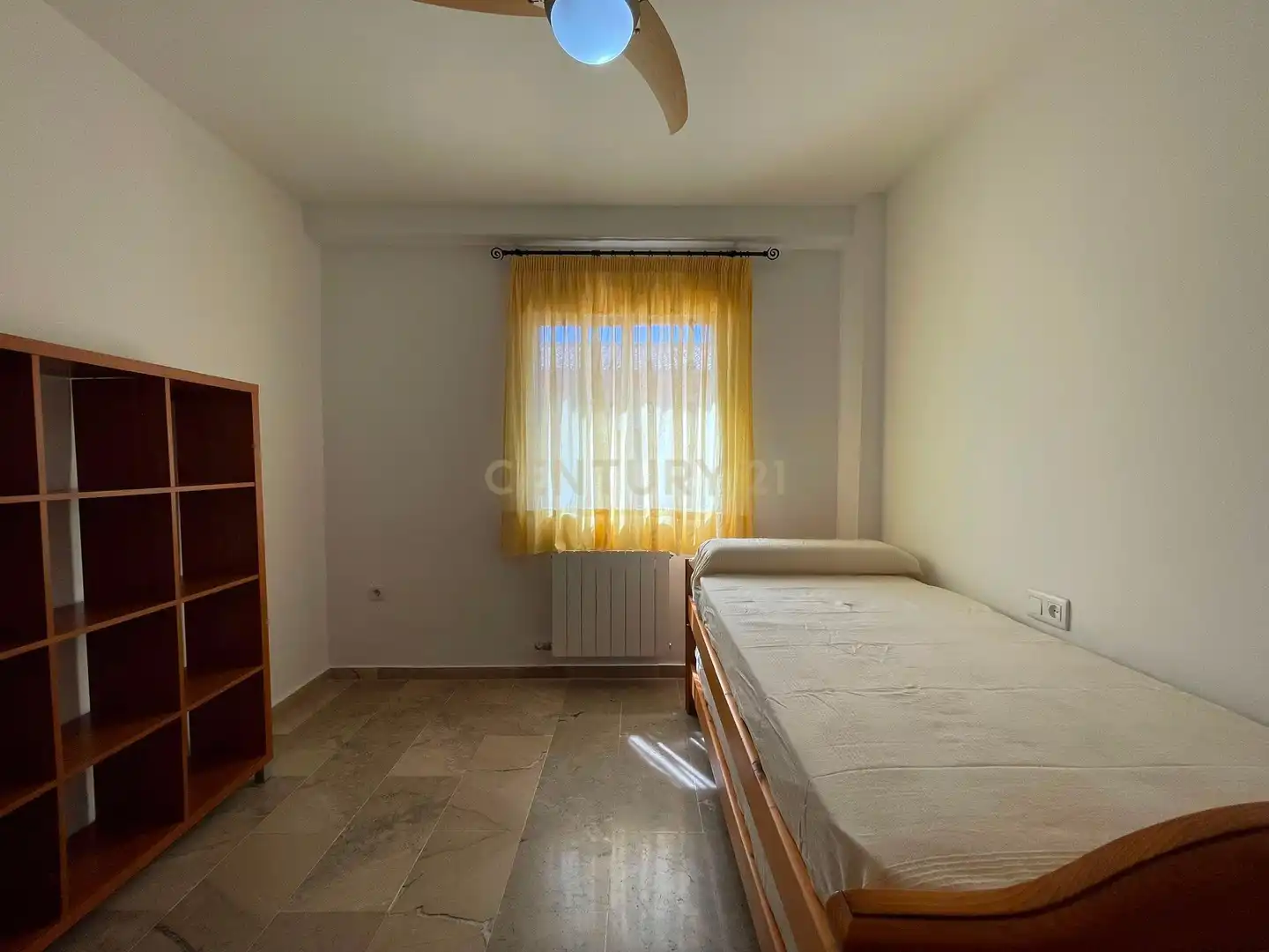 Bedroom of Houses for rent in Armilla  with Air Conditioner and Washing machine