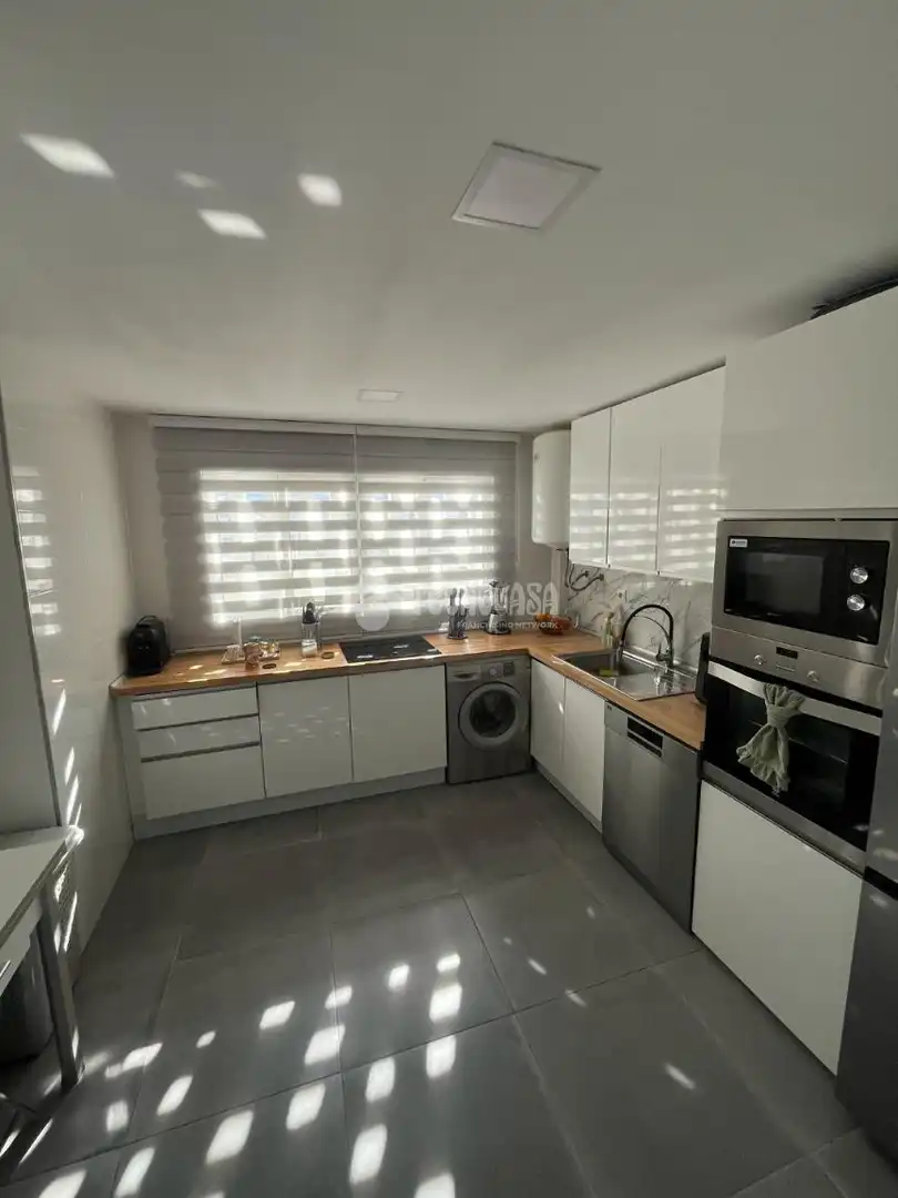 Kitchen of Flat for sale in Málaga