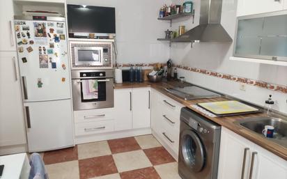 Cuina de Casa adosada en venda en Novés
