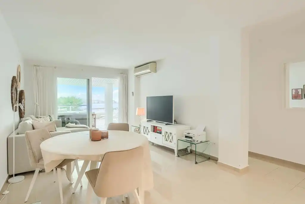 Sala de estar de Apartamento en venta en Calvià con Aire acondicionado, Jardín privado y Terraza