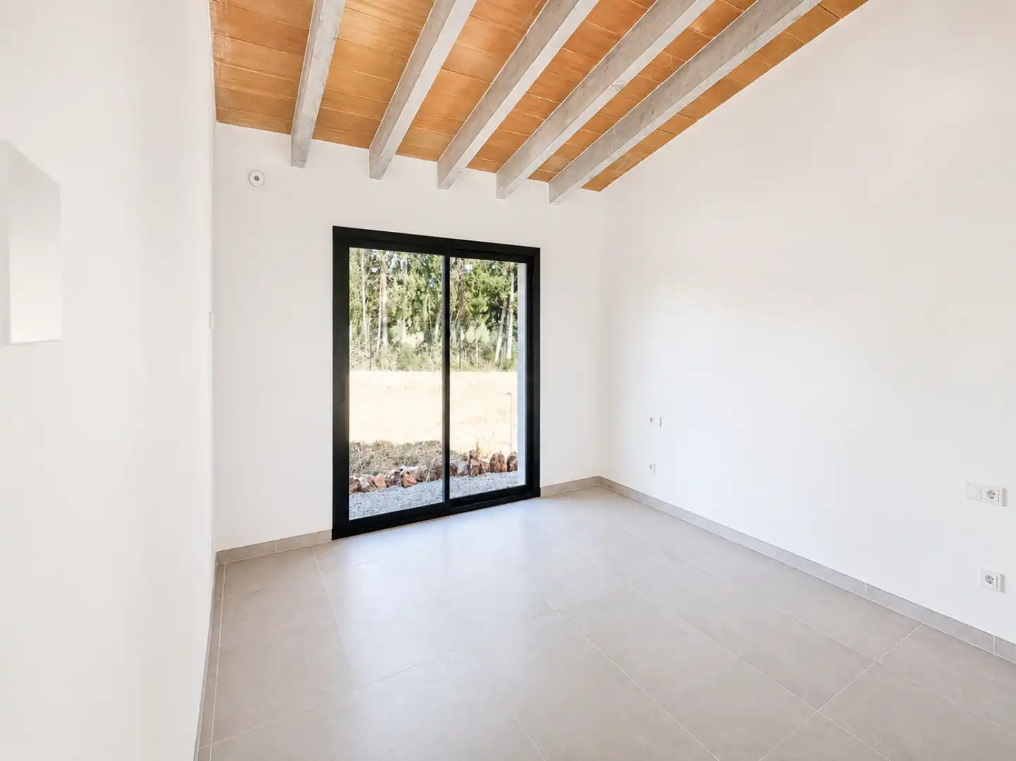 Houses for sale in Muro  with Air Conditioner, Heating and Private garden