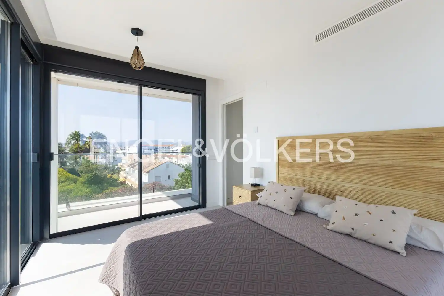 Habitación de Ático en venta en Dénia con Aire acondicionado, Calefacción y Jardín privado