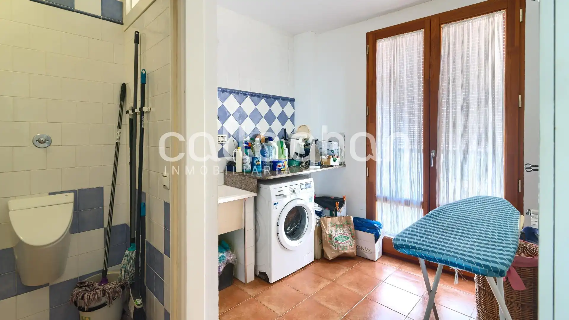 Kitchen of Detached homes for sale in Alzira  with Air Conditioner, Heating and Terrace