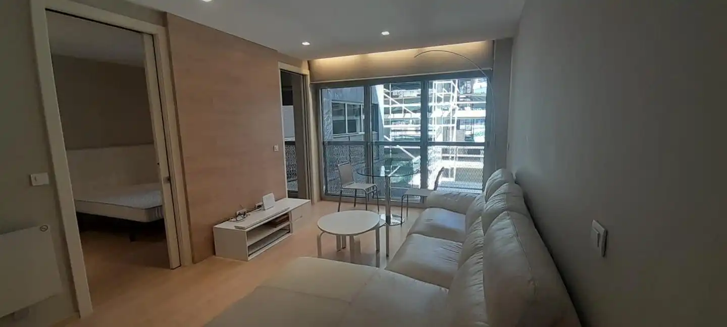 Sala de estar de Piso de alquiler en Escaldes – Engordany con Aire acondicionado y Amueblado