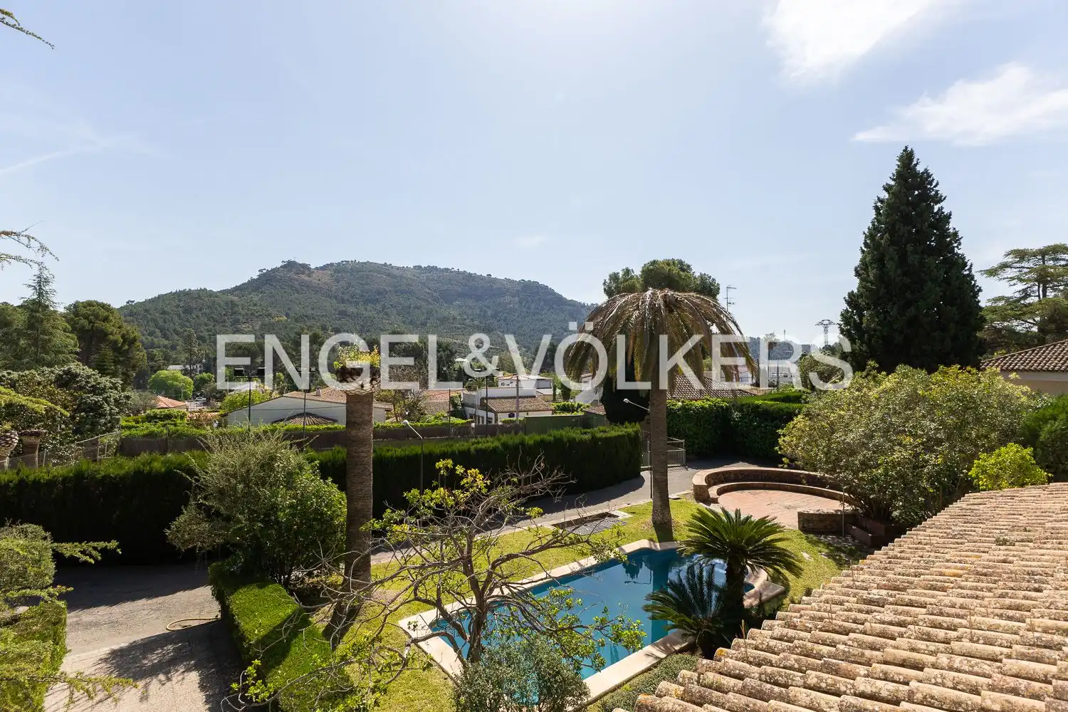 Vista exterior de Casa o xalet en venda en Náquera amb Calefacció, Jardí privat i Terrassa