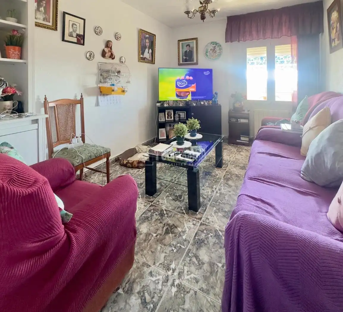 Sala d'estar de Pis en venda en Móstoles amb Calefacció i Terrassa