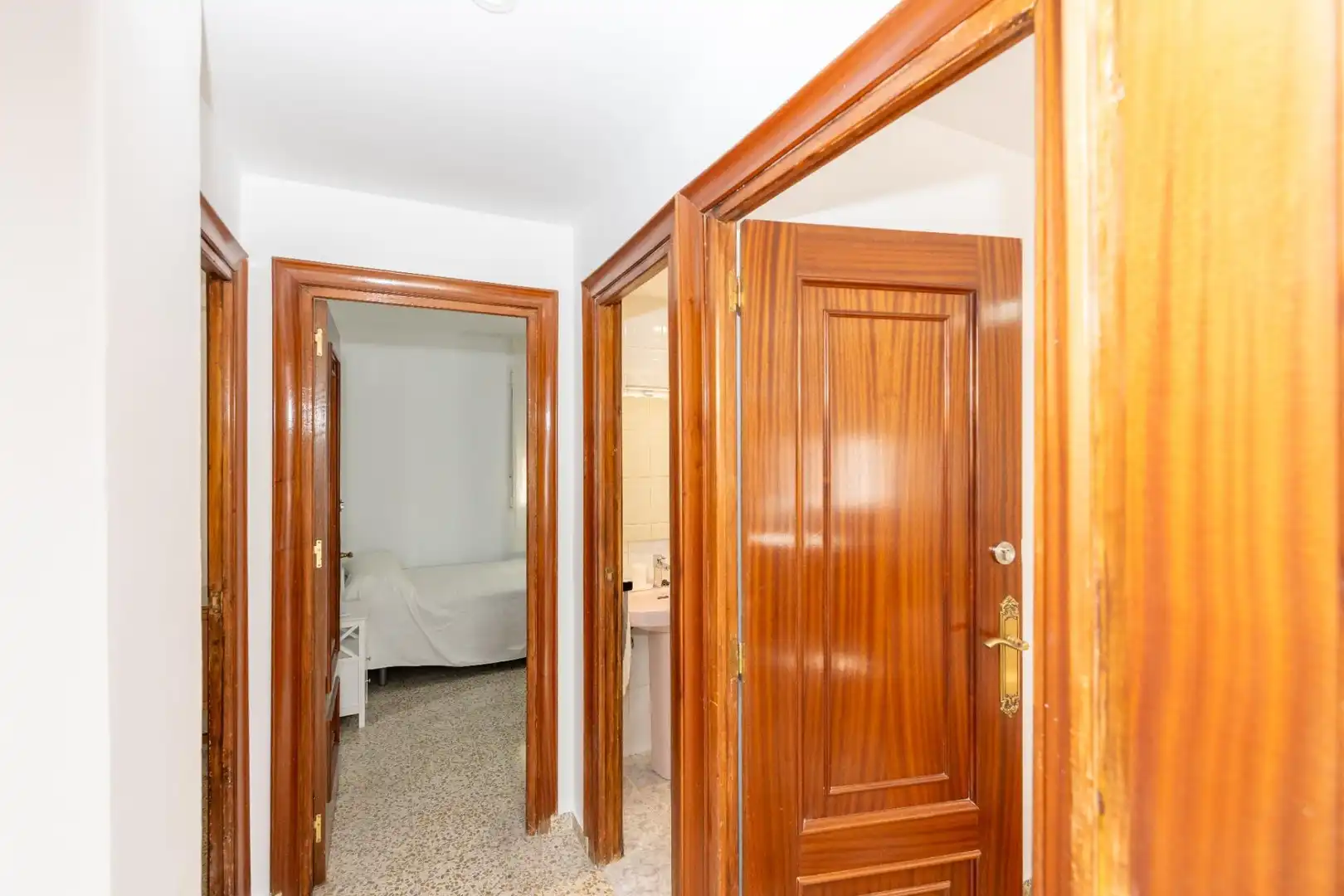 Wohnung zur Miete in Granada mit Klimaanlage, Möbliert und Balkon