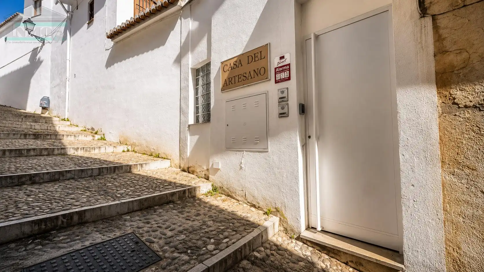 Exterior view of Duplexes for rent in Granada  with Air Conditioner, Furnished and Washing machine