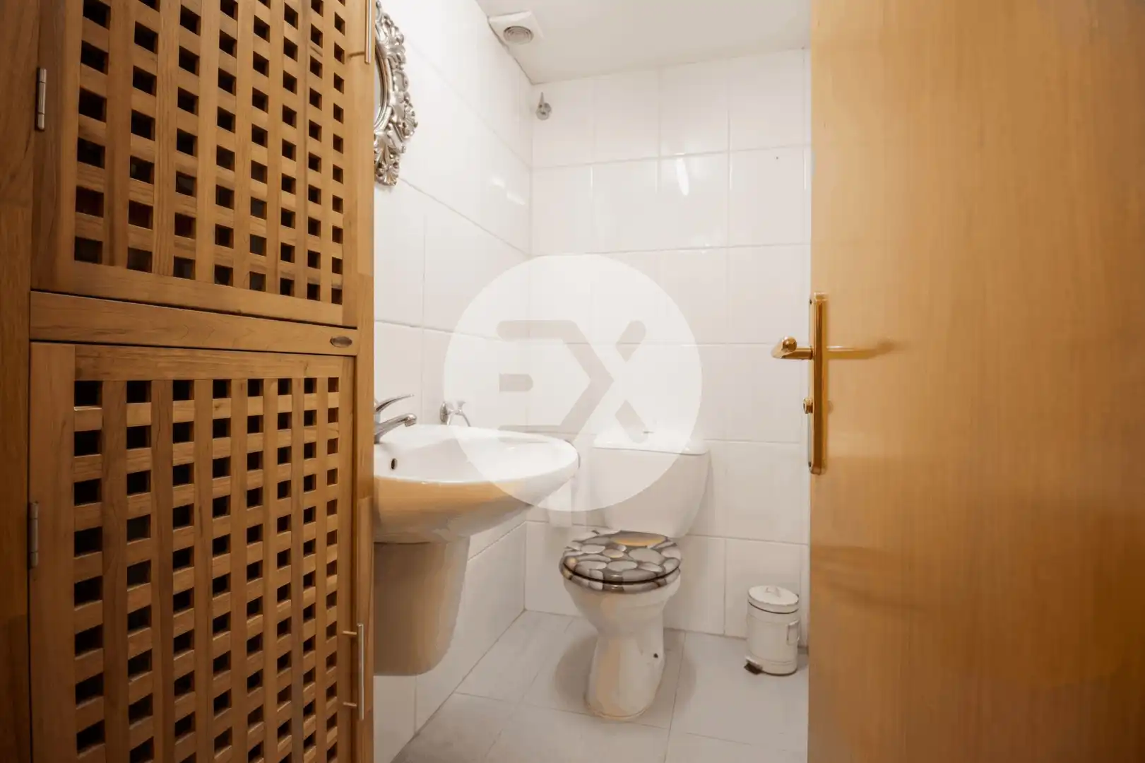 Badezimmer von Geschaftsraum zum Verkauf in Castelldefels mit Klimaanlage