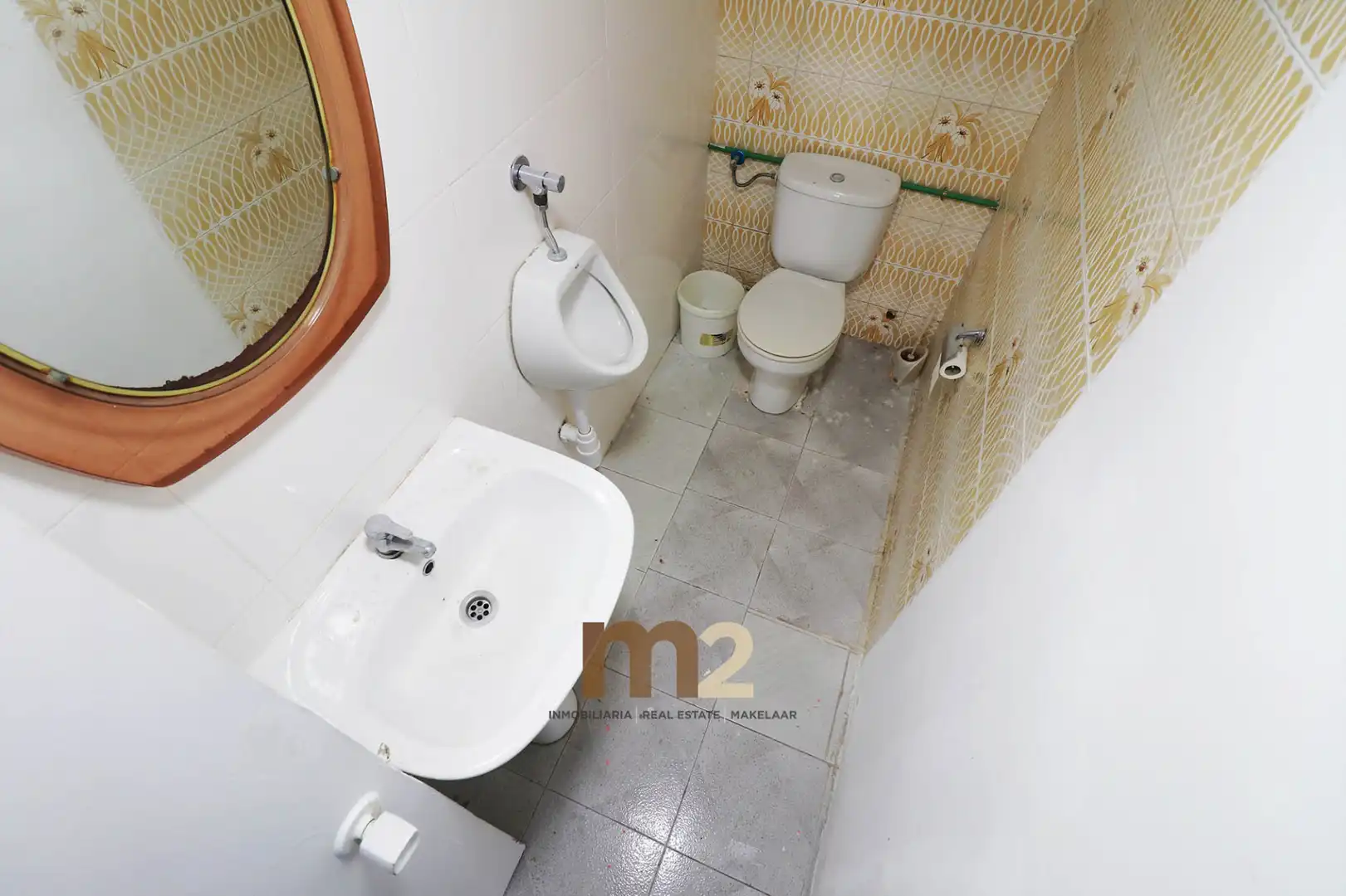 Baño de Local de alquiler en Guardamar del Segura