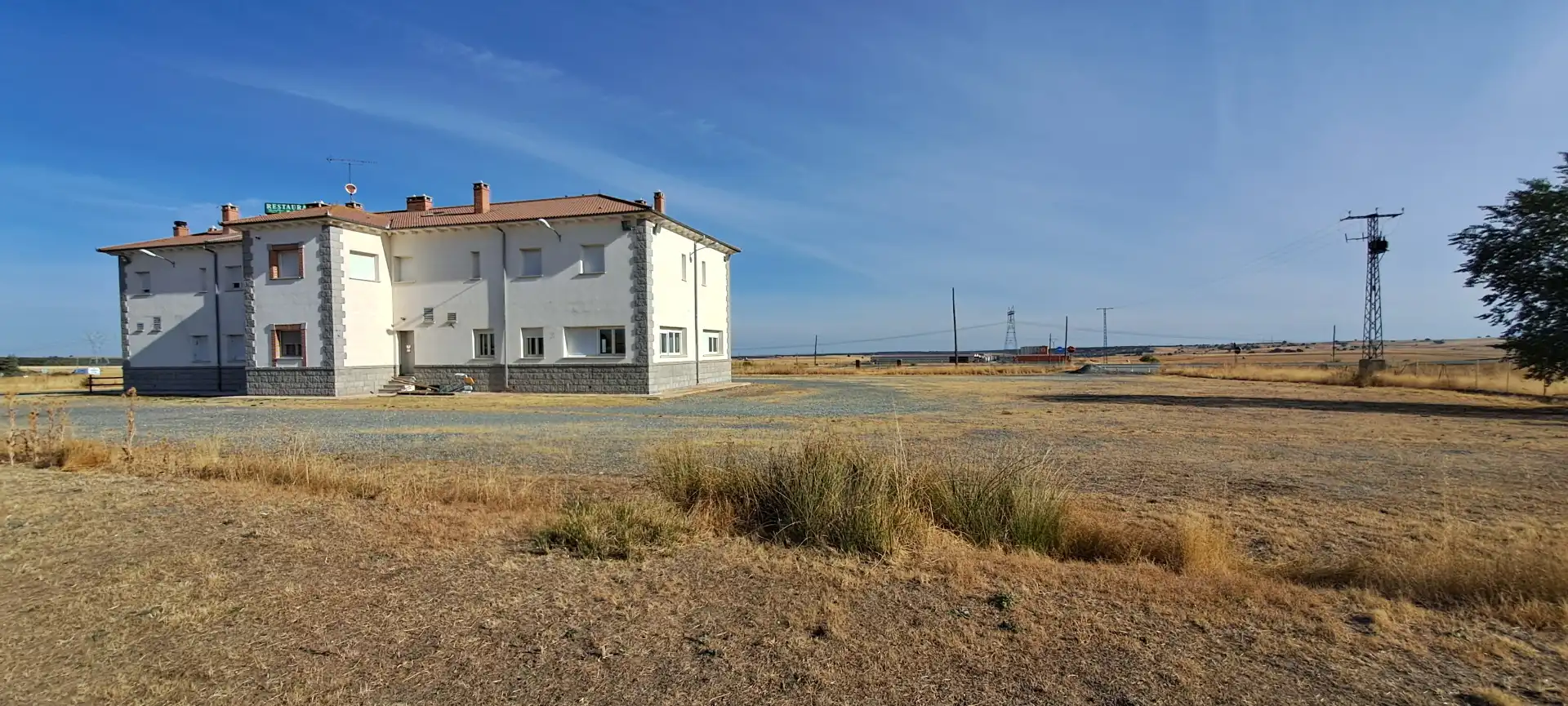 Gebäude zur Miete in N-6, 86, Villacastín