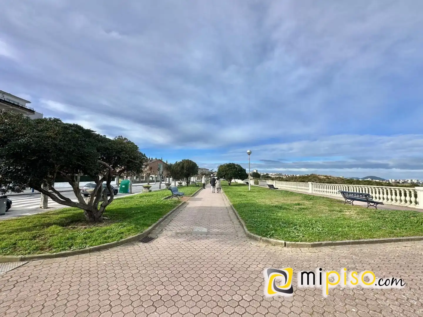 Vista exterior de Casa o chalet de alquiler en Laredo con Calefacción, Jardín privado y Amueblado