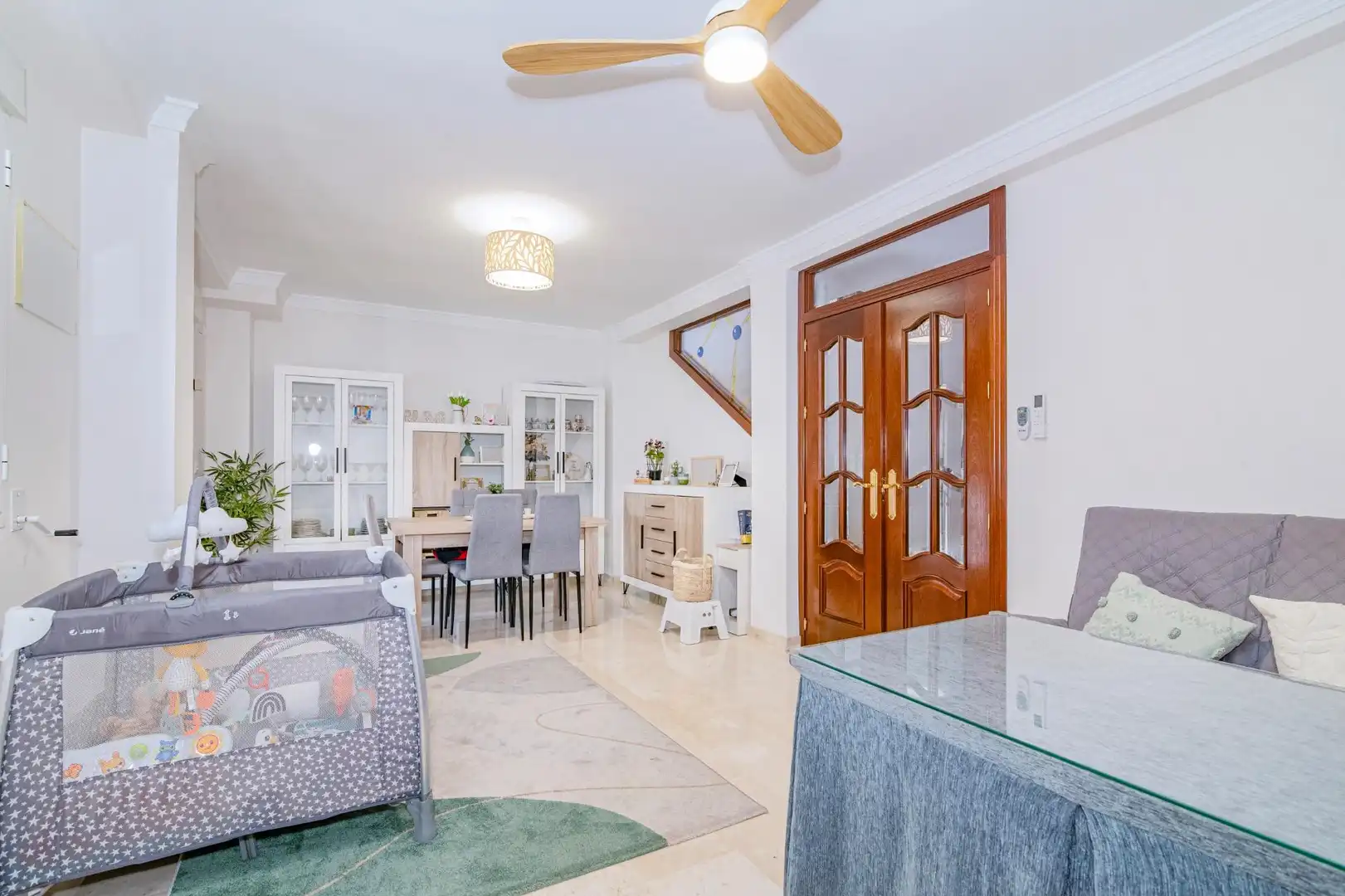 Comedor de Casa adosada en venta en Armilla con Aire acondicionado, Calefacción y Jardín privado