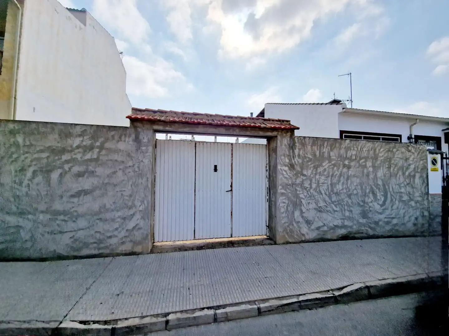 Residential land for sale in Formentera del Segura