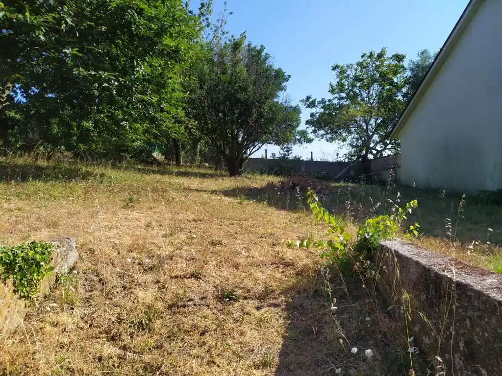 Wohnbaugrundstück zum Verkauf in A Pobra do Caramiñal, imagen 2