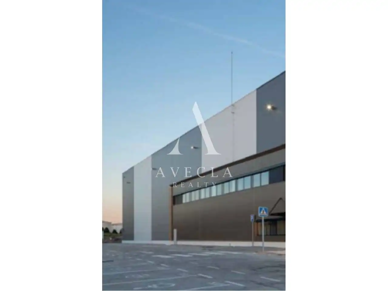 Industrial building to rent in Calle Lleida 32, imagen 6