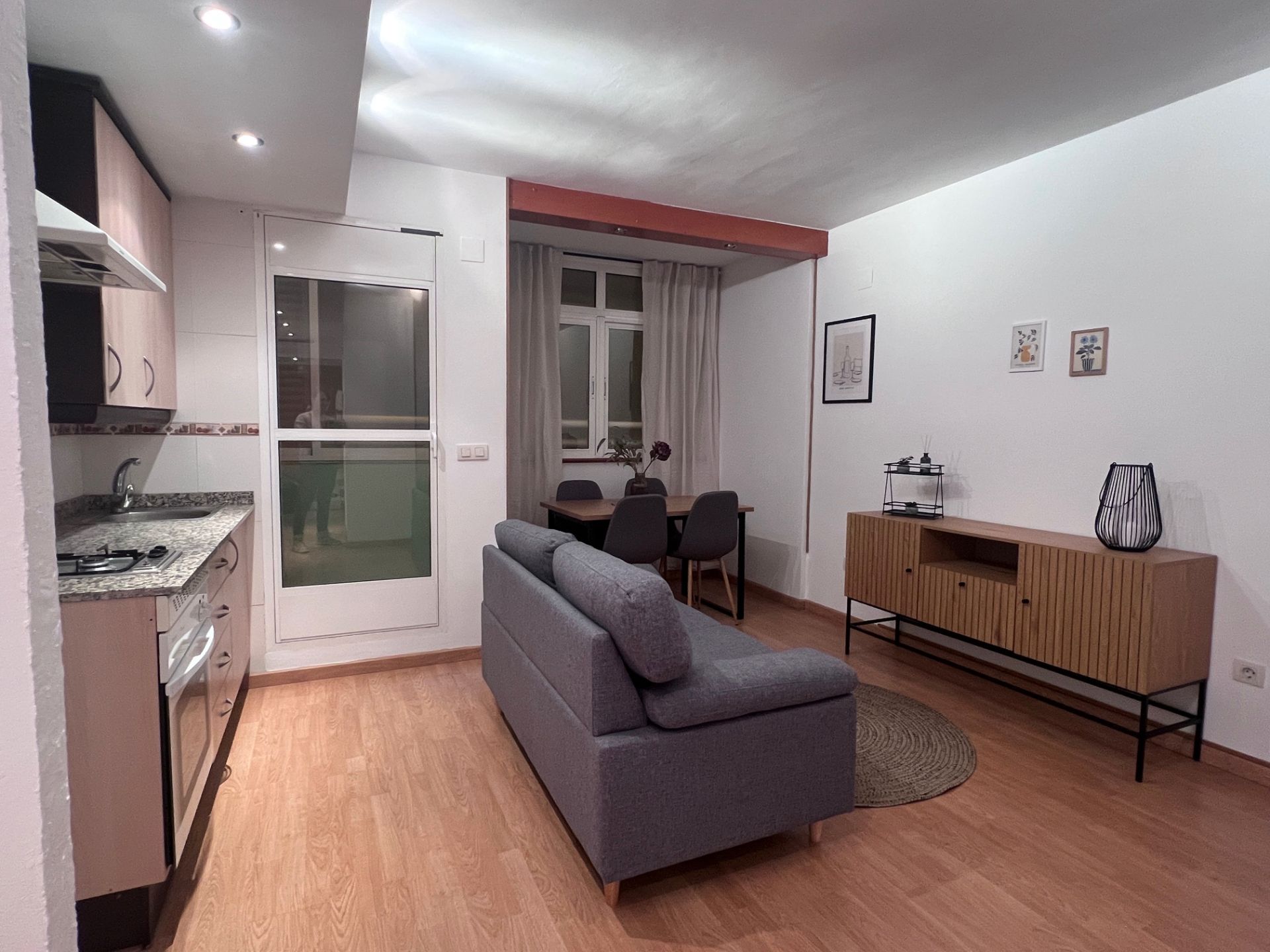 Sala de estar de Estudio en venta en Alzira con Parquet y Amueblado