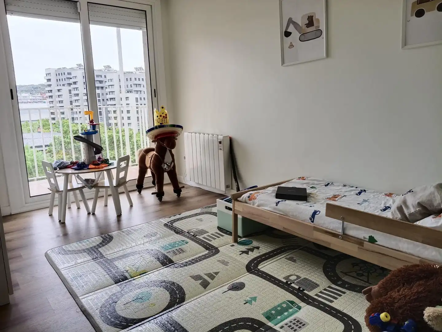 Bedroom of Flat for sale in L'Hospitalet de Llobregat  with Heating, Terrace and Balcony