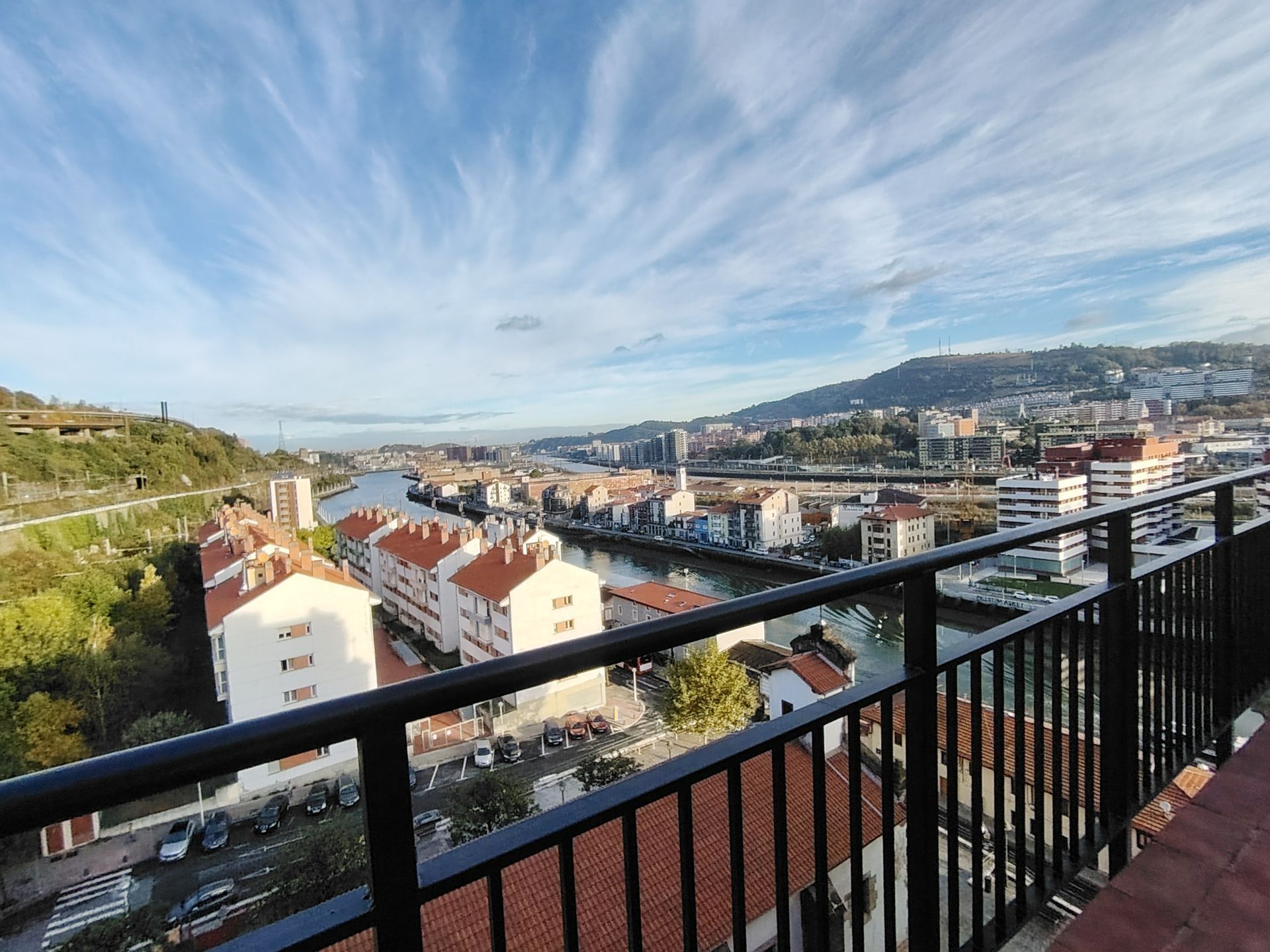 Vista exterior de Piso en venta en Bilbao  con Calefacción y Terraza