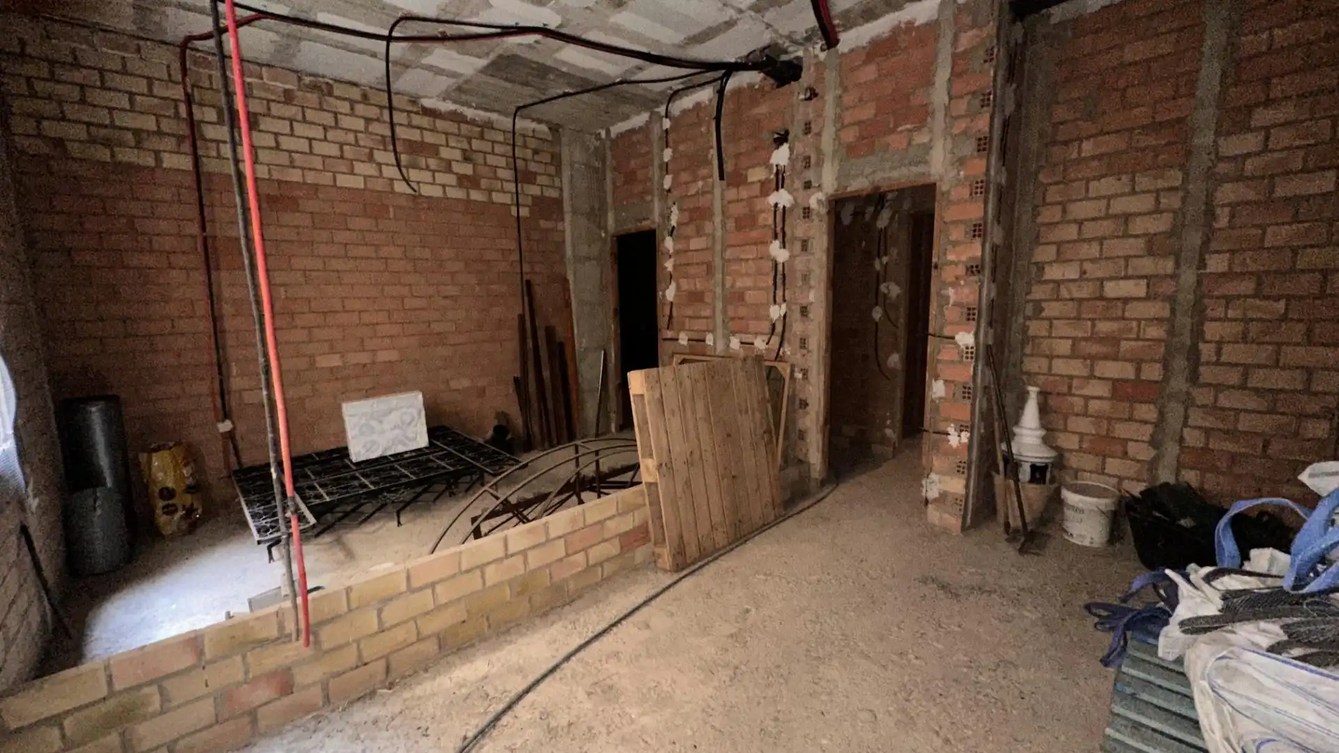 Edifici en venda a Bollullos Par del Condado