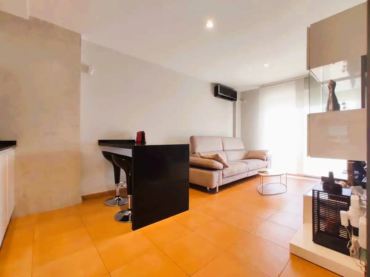 Sala de estar de Apartamento en venta en Canet d'En Berenguer con Aire acondicionado, Amueblado y Piscina comunitaria